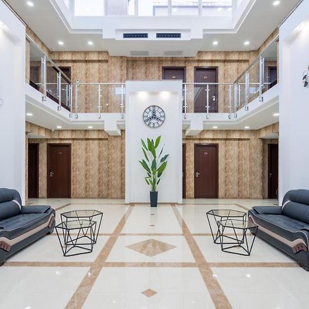 Aura Hotel Тбилиси Экстерьер фото
