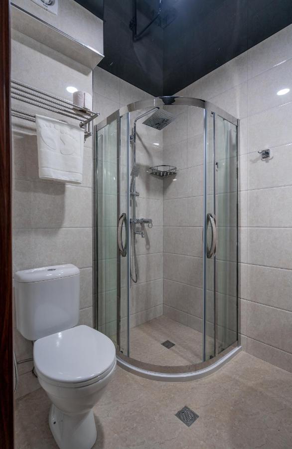Aura Hotel Тбилиси Экстерьер фото