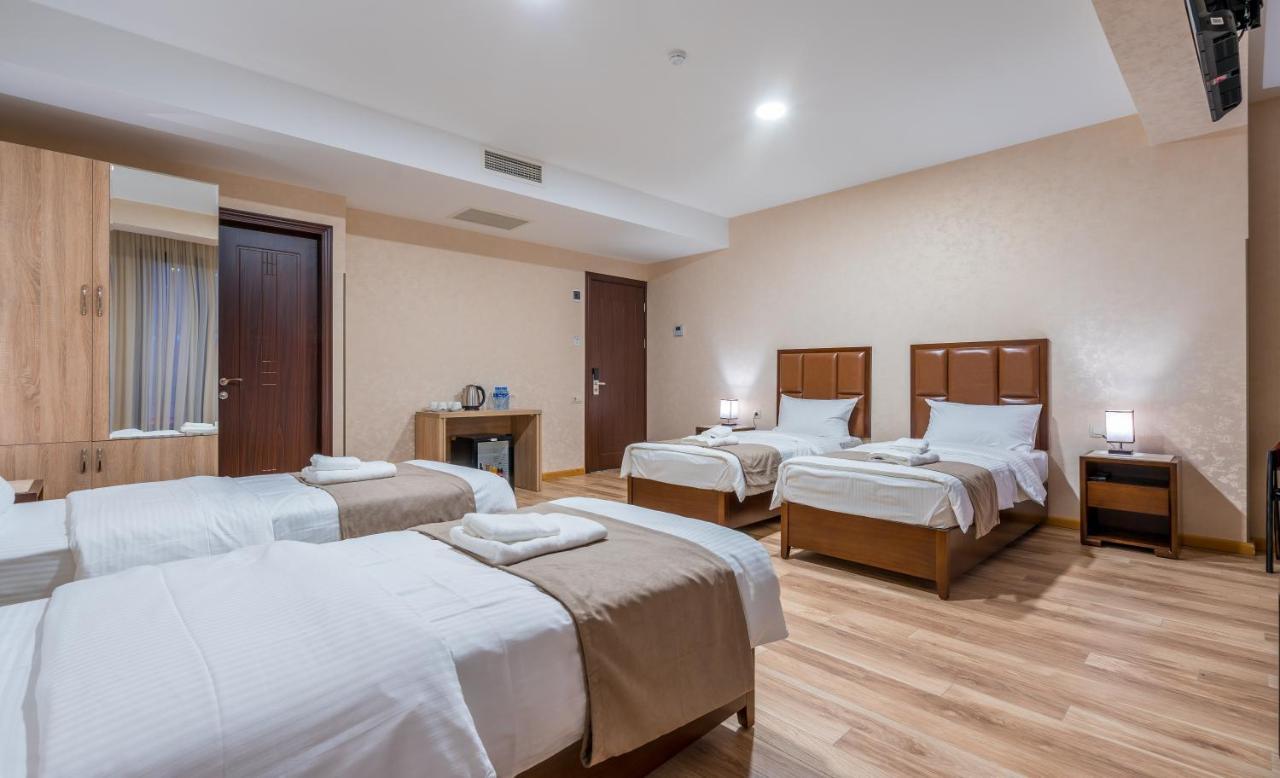 Aura Hotel Тбилиси Экстерьер фото