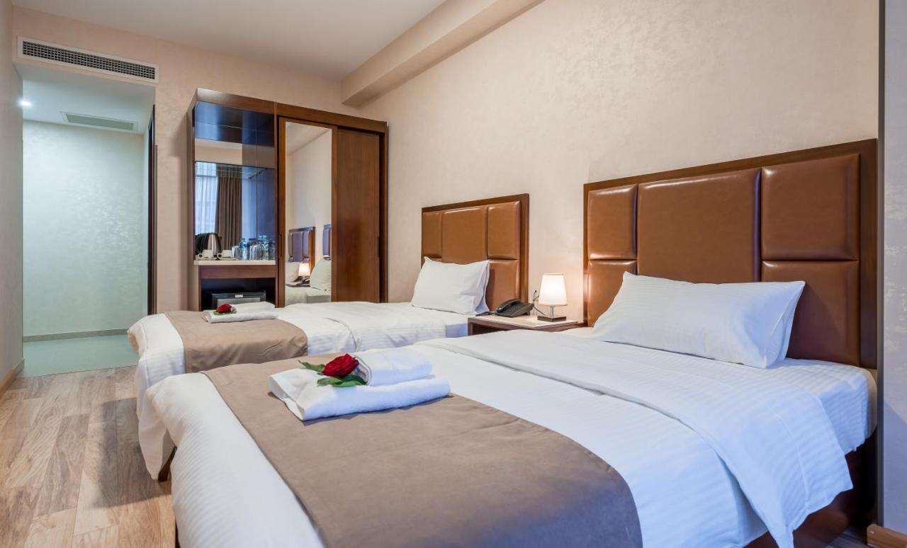 Aura Hotel Тбилиси Экстерьер фото